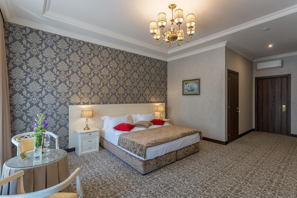 De Volan Boutique Hotel โอเดสซา ภายนอก รูปภาพ